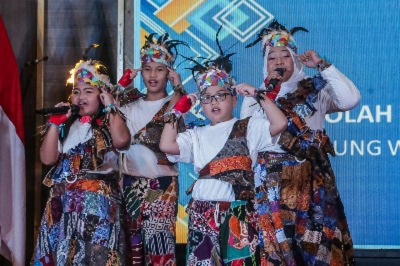 Walikota Eri Cahyadi Tanamkan Jiwa Kepemimpinan pada Anak melalui Surabaya Eco School