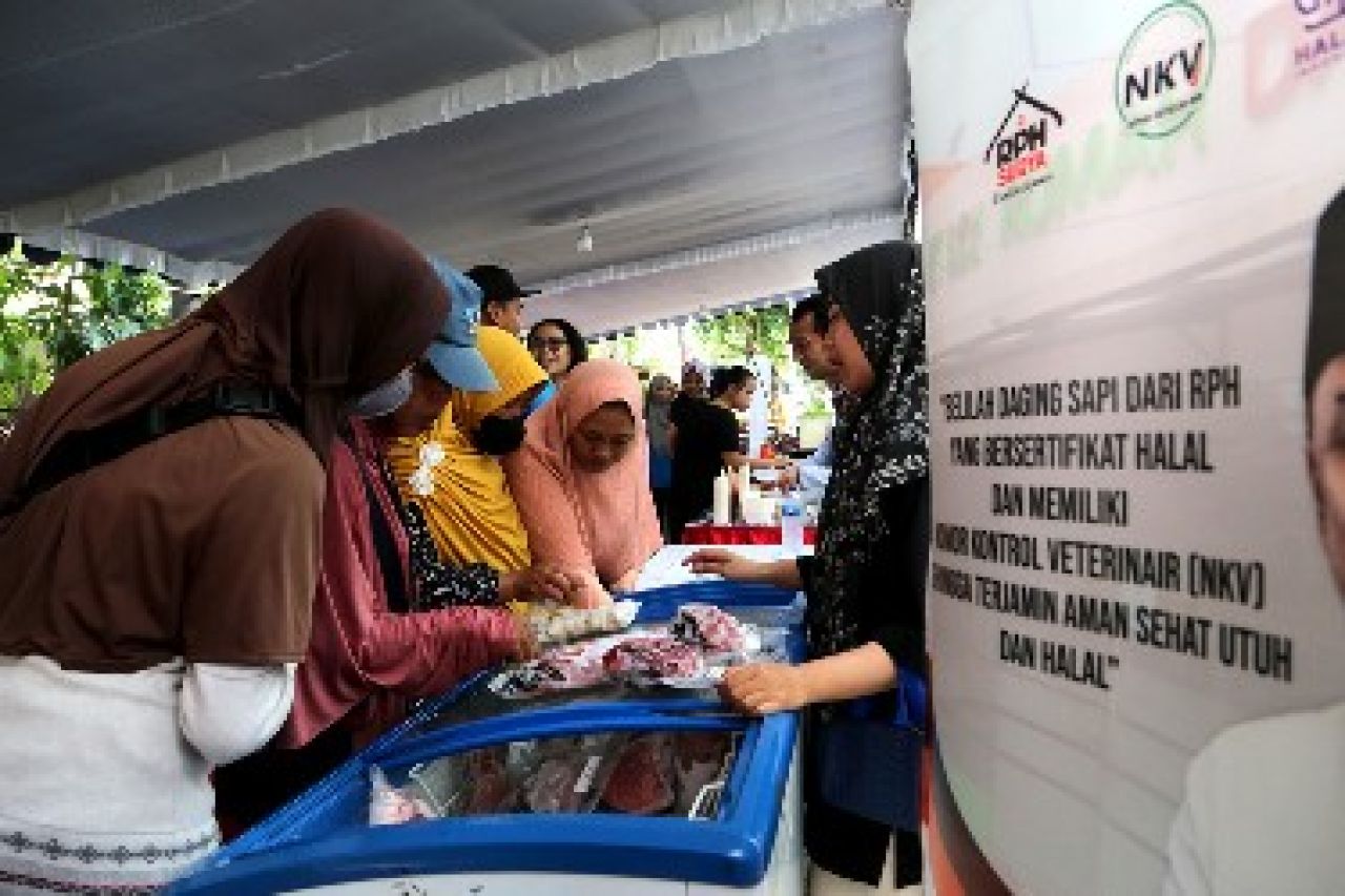 Pemkot Surabaya Gelar Gerakan Pangan Murah di Rusun Penjaringansari