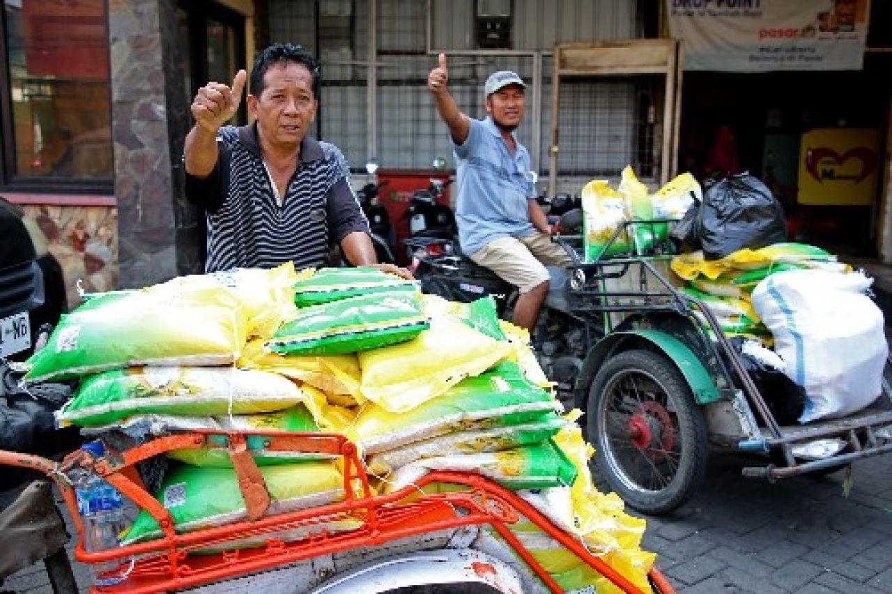 Stabilkan Harga Kebutuhan Pokok, Pemkot Surabaya Segera Buka Pasar Murah di 31 Kecamatan Pekan Depan