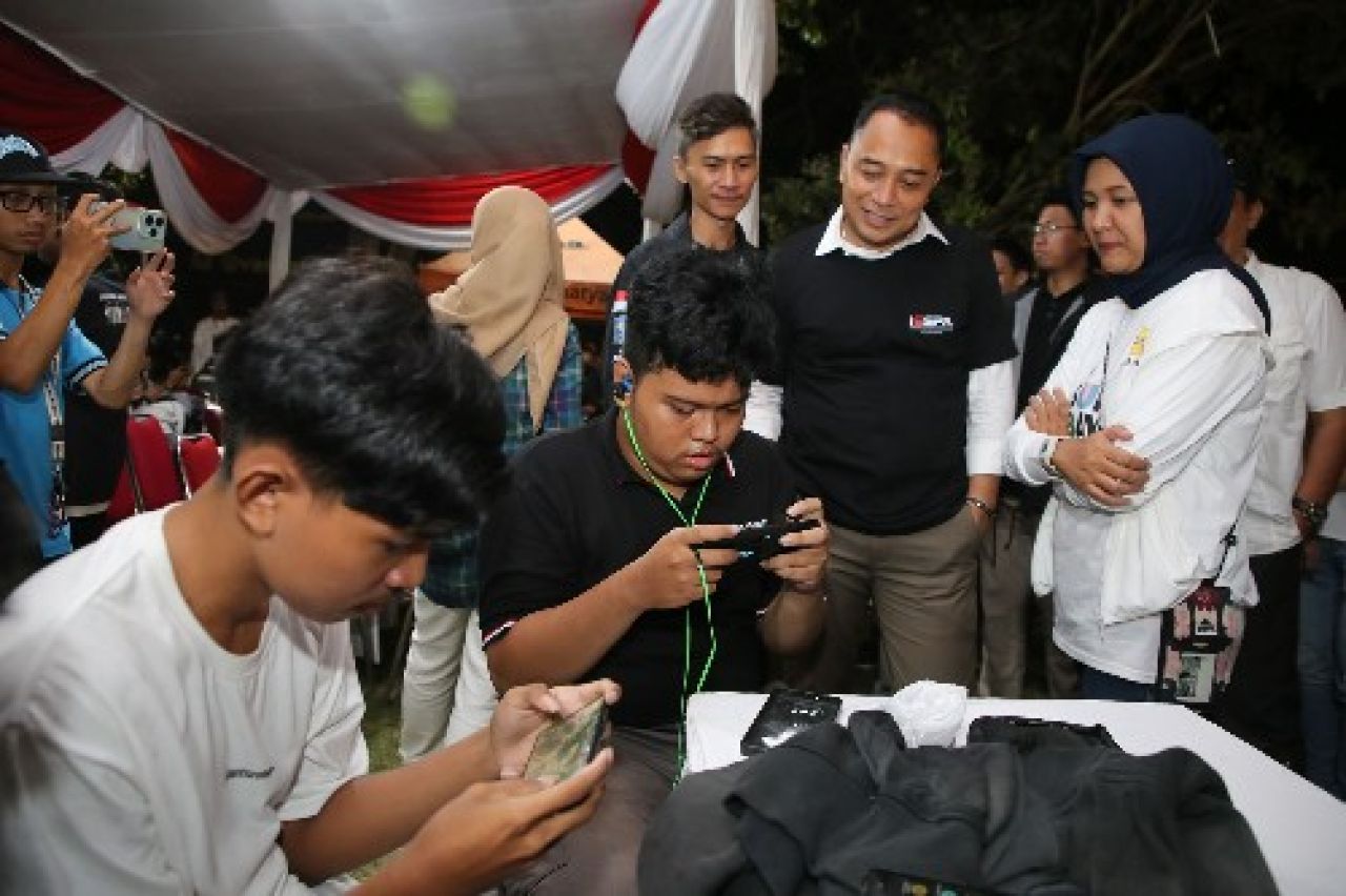 Walikota Eri Cahyadi. (Kominfo Surabaya)