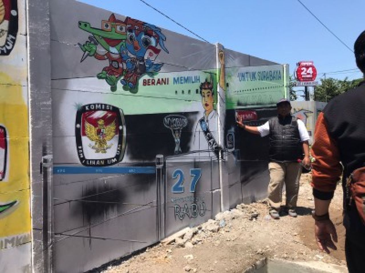 Salah satu hasil karya lomba mural KPU Kota Surabaya sukseskan Pilkada Serentak 2024. /Foto: KPU Kota Surabaya