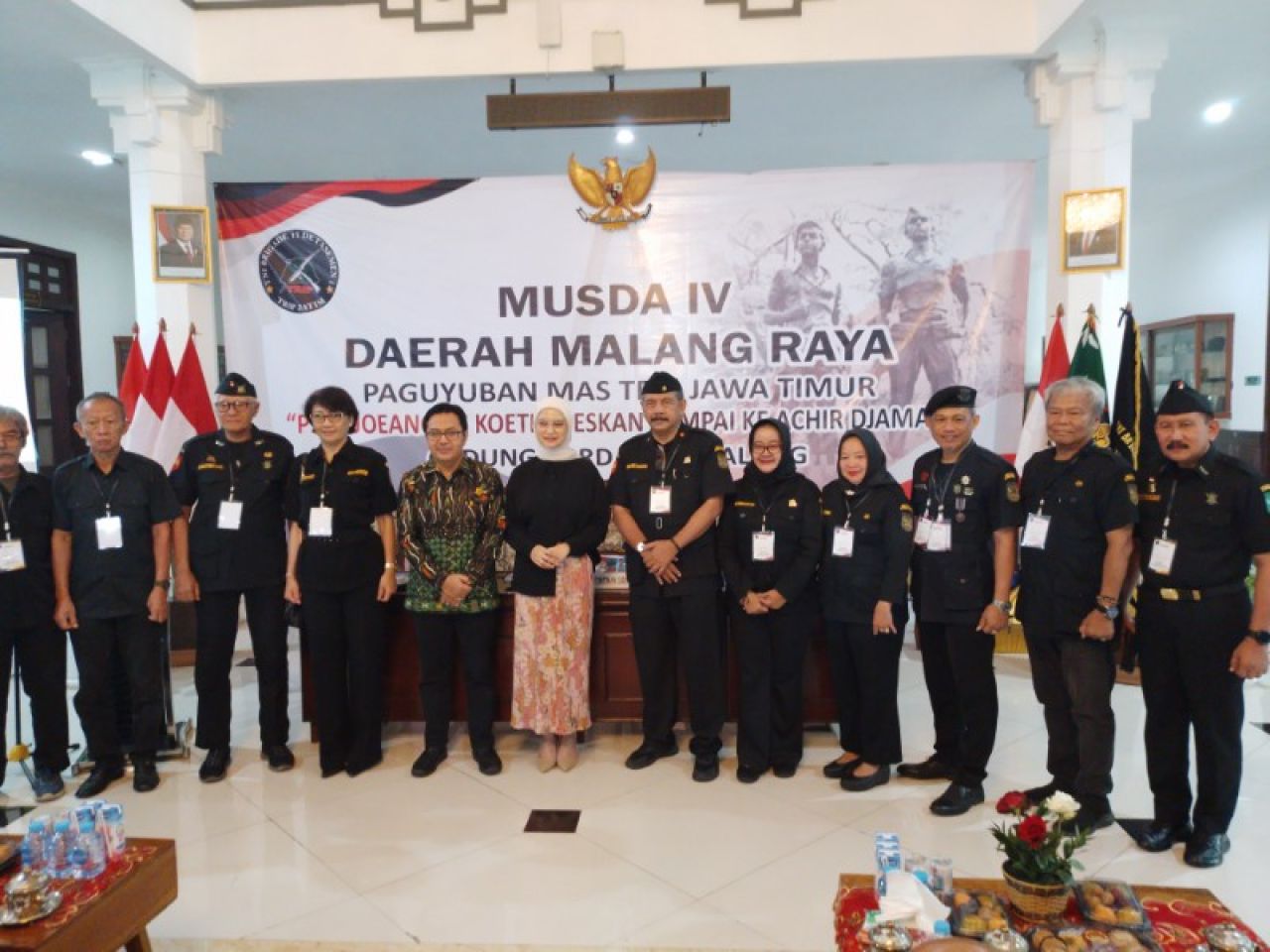 Pengurus Paguyuban MASTRIP Daerah Malang bersama Ketua DPRD Kota Malang, Mia. /Foto: Amar
