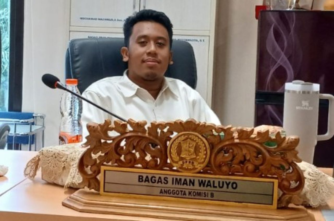 Anggota Komisi B DPRD Kota Surabaya. (Trisna)