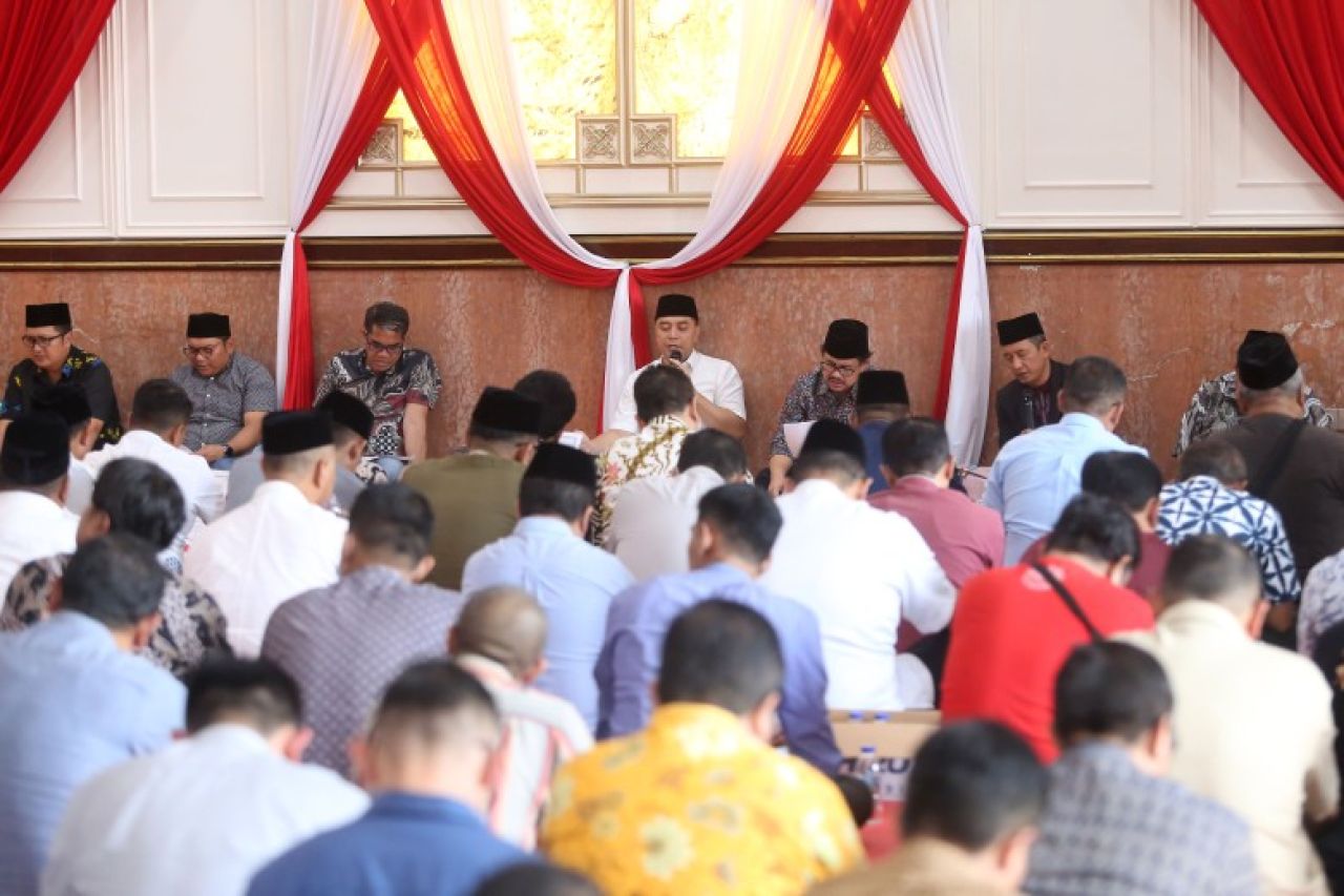 Wali Kota Eri Cahyadi Pimpin Istighosah dan Doa Bersama, Ikhtiar Waspadai Potensi Bencana Alam Memasuki Cuaca Ekstrim