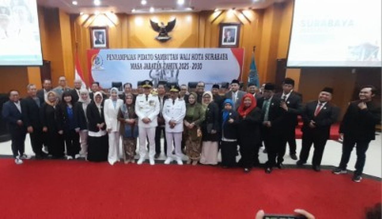 DPRD Surabaya Gelar Paripurna, Wali Kota Eri Cahyadi Soroti Aglomerasi dan Ketahanan Pangan