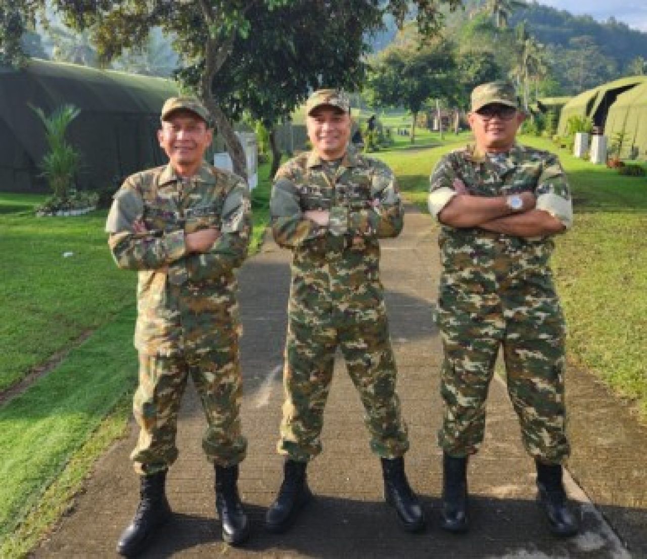 Walikota Eri Cahyadi tengah. (Kominfo Surabaya)