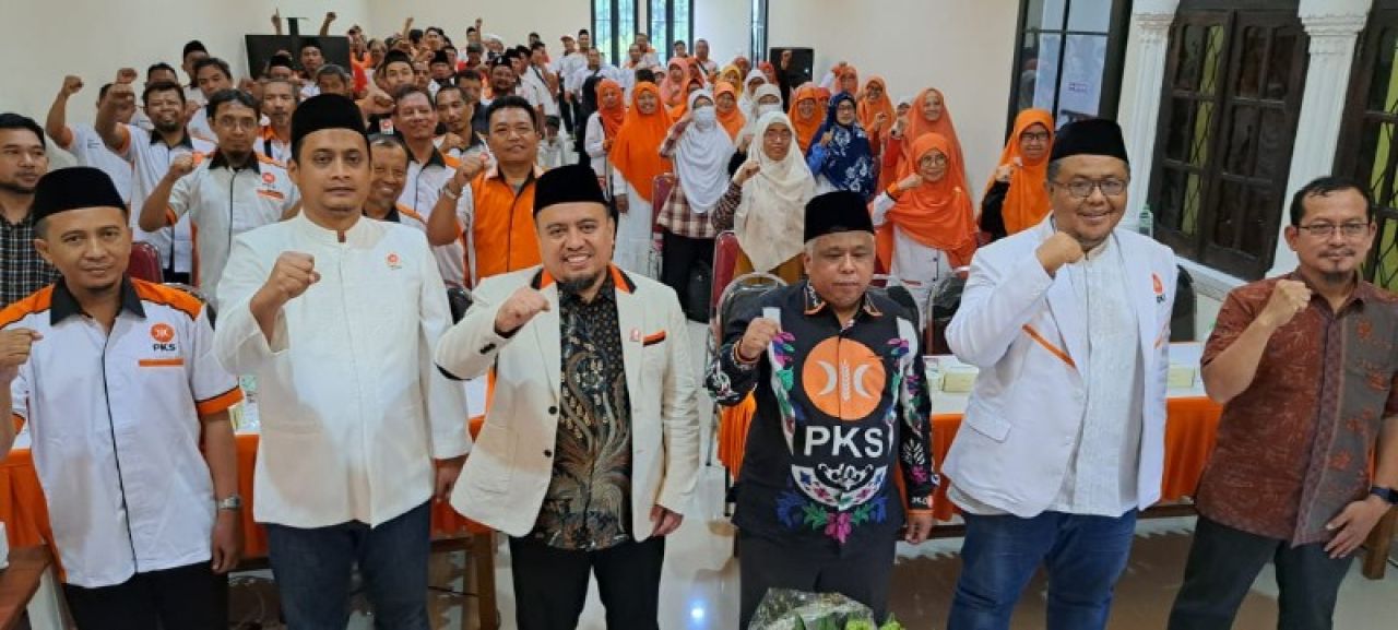 DPD PKS Kota Surabaya Gelar Halal Bihalal dan Tasyakuran Milad ke-23