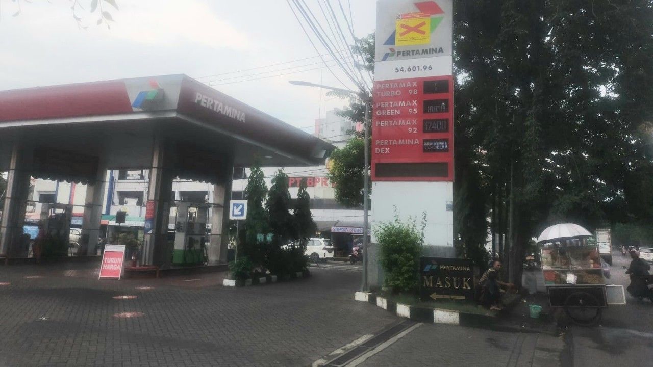 Salah satu SPBU yang diberi tanda silang. (RRI)