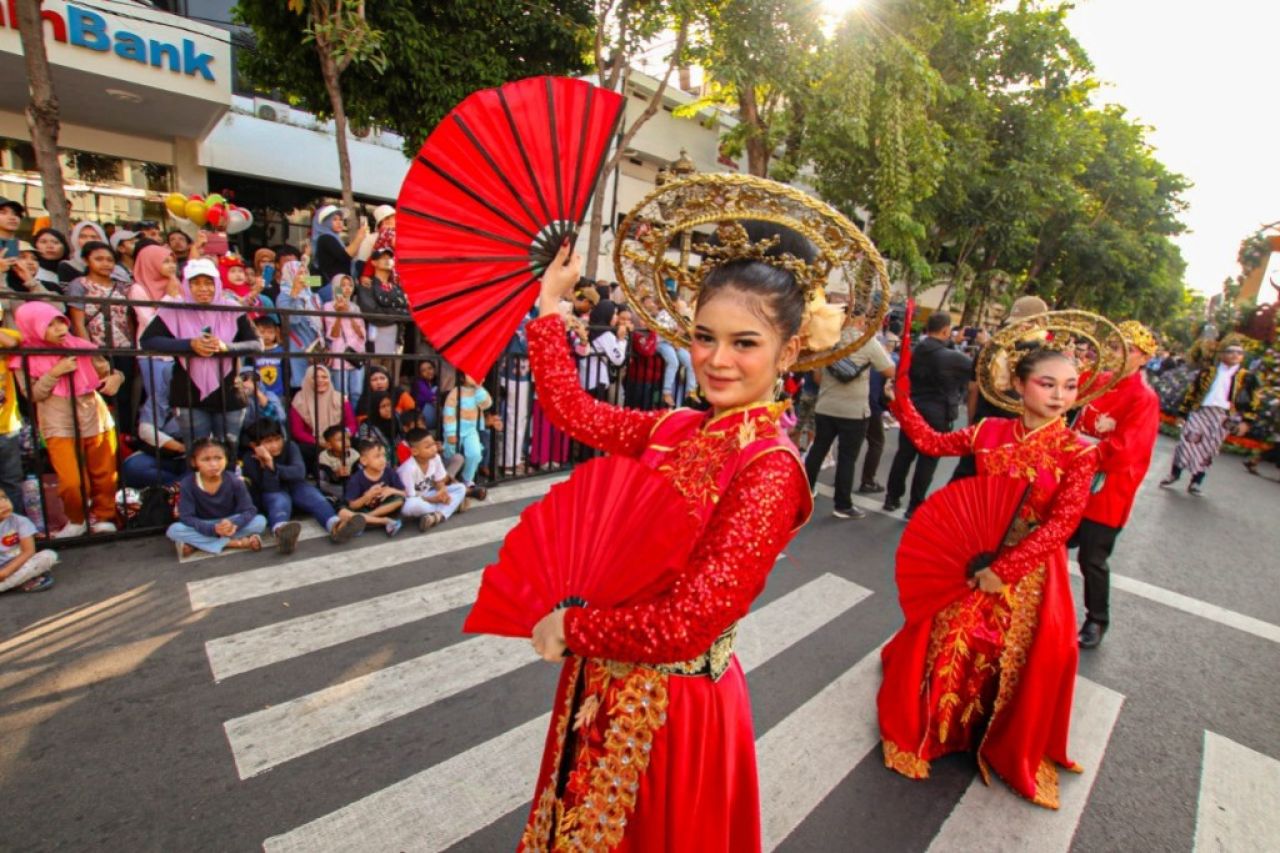 Surabaya Vaganza (Lpmonfo surabaya)