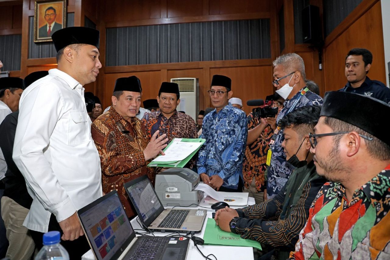 Pemkot Surabaya Percepat Sertifikasi Tanah Wakaf, Gandeng BPN hingga Kemenag