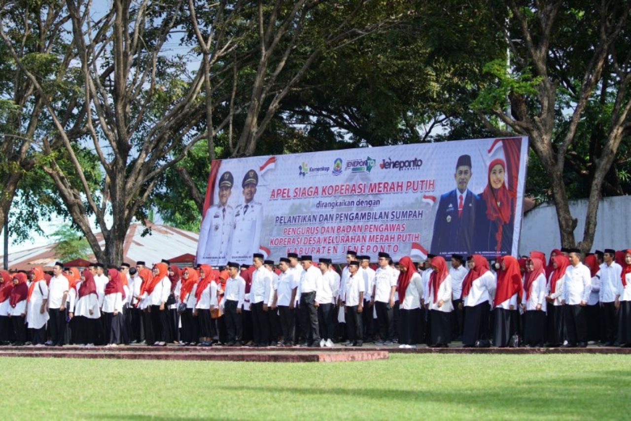 Apel Siaga Koperasi Merah Putih Dirangkaikan dengan Pelantikan Pengurus dan Pengawas se-Kabupaten Jeneponto