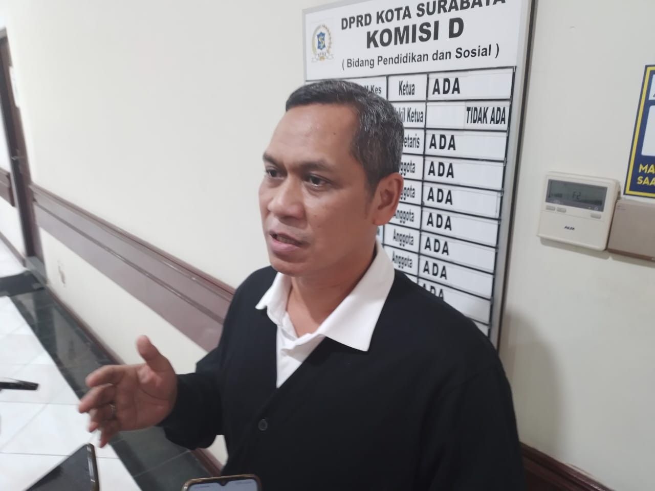 Ketua Komisi D DPRD Kota Surabaya, Akmarawita Kadir. (Amar)