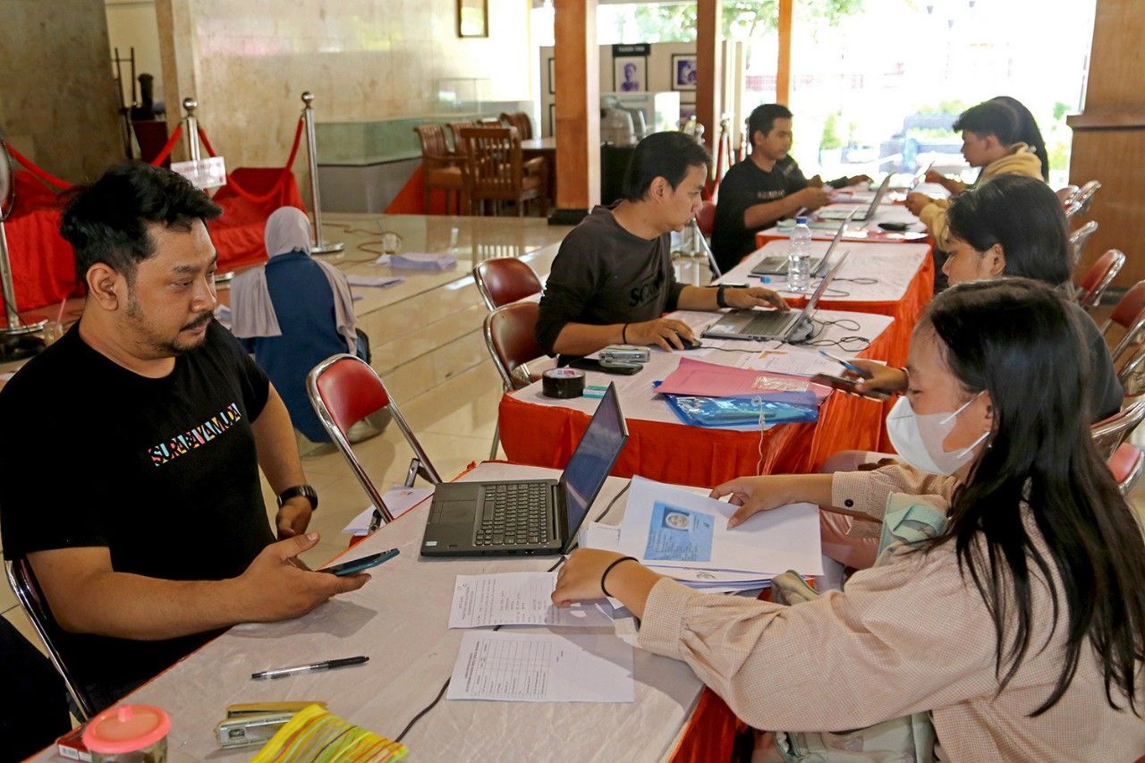 Pemkot Surabaya Buka Pendaftaran Beasiswa Pemuda Tangguh untuk Mahasiswa 2025. (Mar)