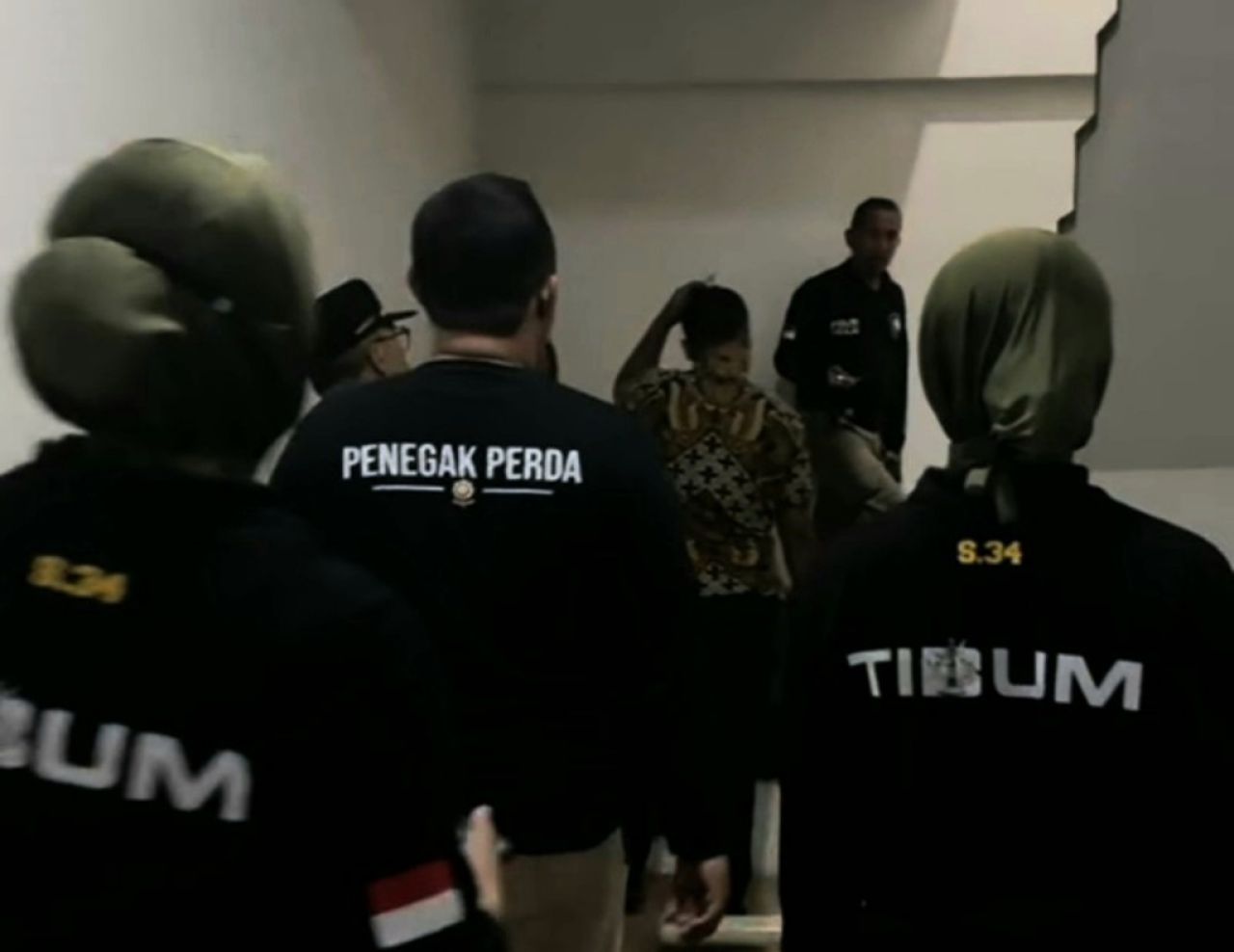 Ilustrasi razia adminduk (Kominfo Surabaya)