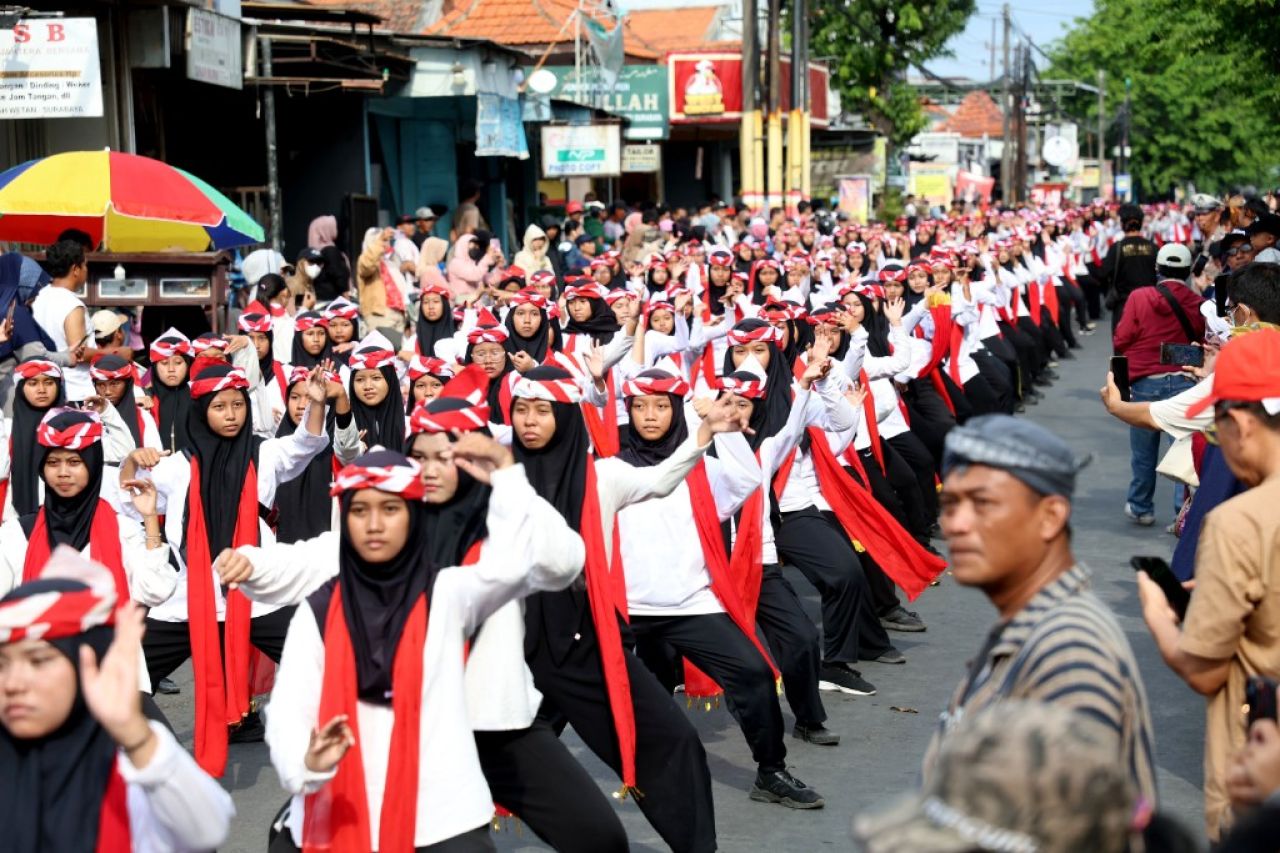 Napak Tilas Sawunggaling, 1.000 Penari Remo Semarakkan Sembrani Bumi Nusantara 2025. (Kominfo Kota Surabaya)