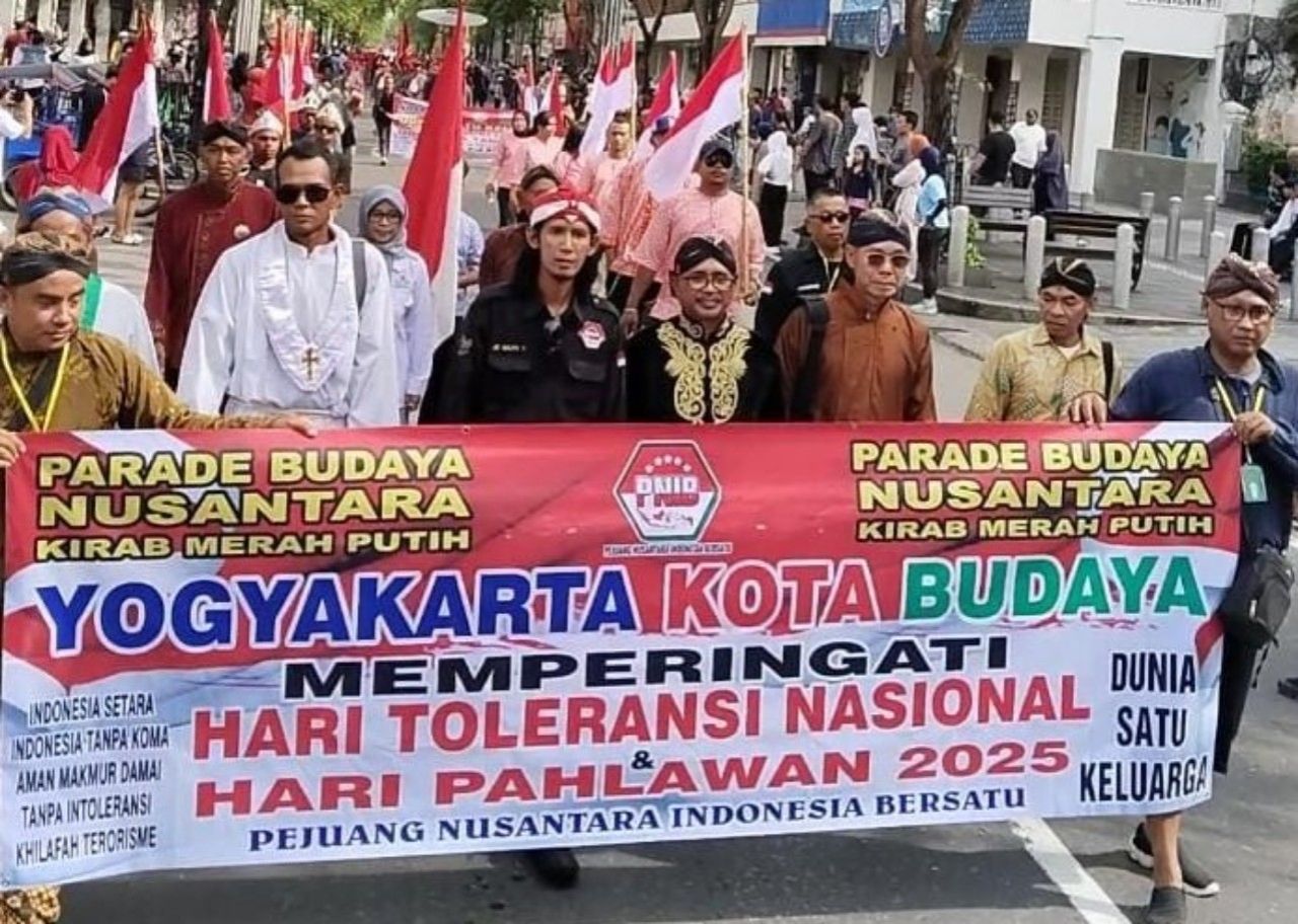 PNIB Gelar Parade Budaya Nusantara dan Kirab Merah Putih Kolosal di Malioboro