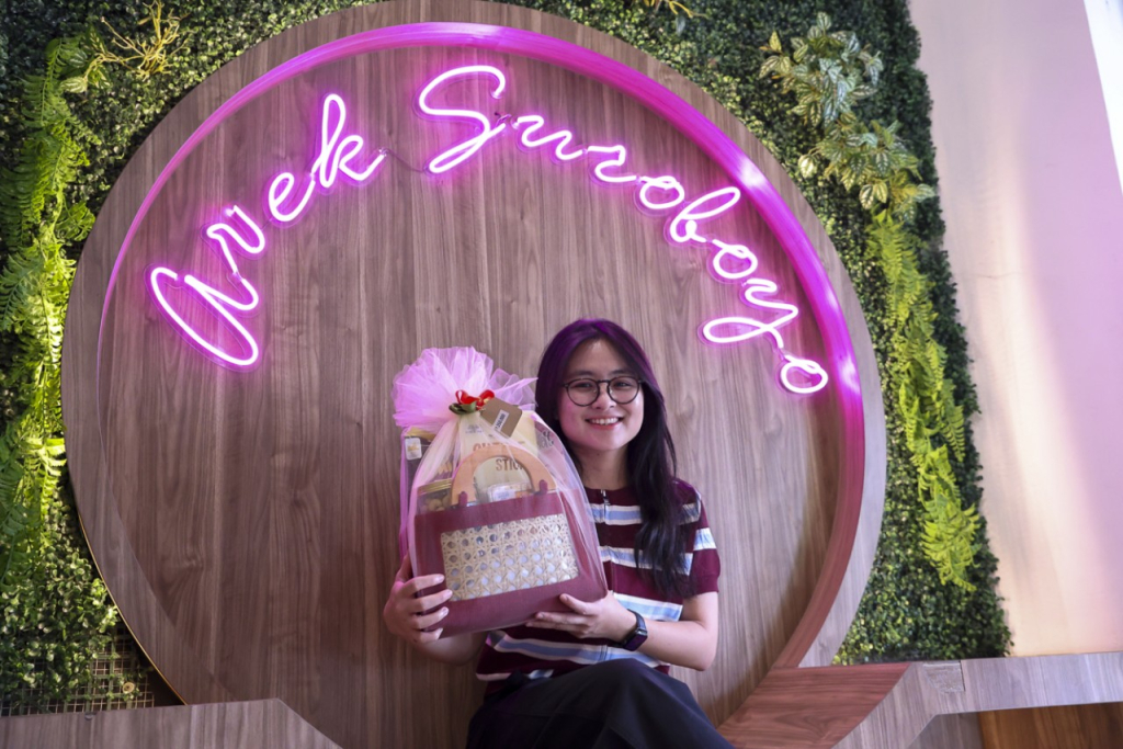 Salah satu hampers Surabaya Kriya Galeei. (Kominfo Surabaya)