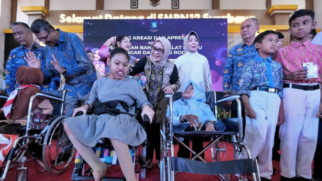 Pemkot Surabaya Gelar Kreasi dan Apresiasi di Hari Disabilitas Internasional 2025. (Kominfo Surabaya)