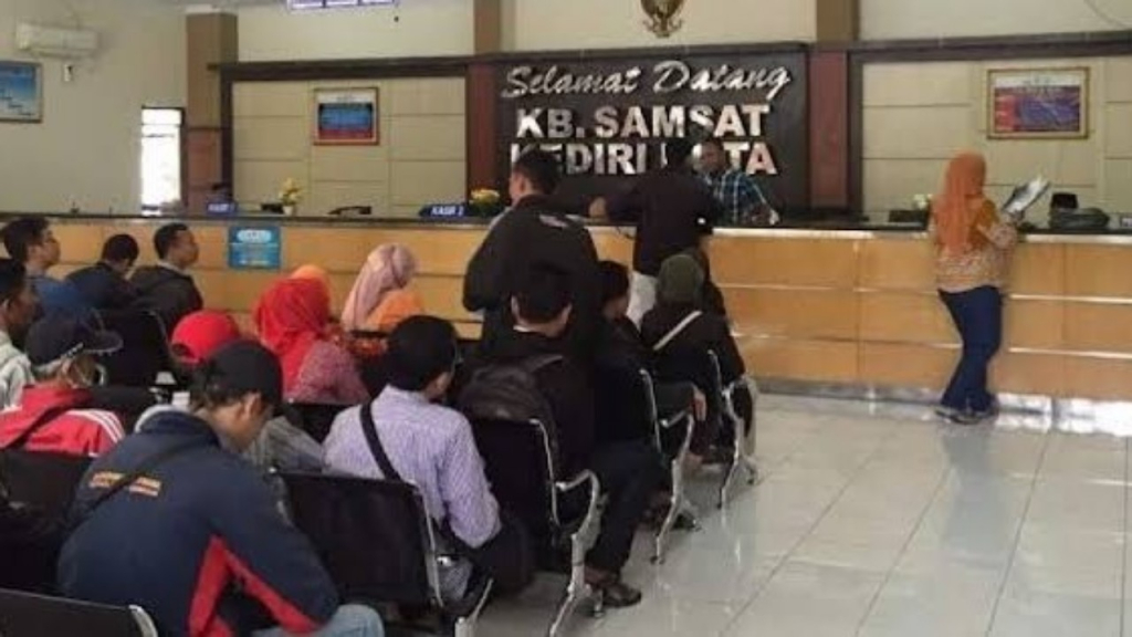 Layanan Samsat Kota Kediri Desembee 2025 Tetap Berjalan