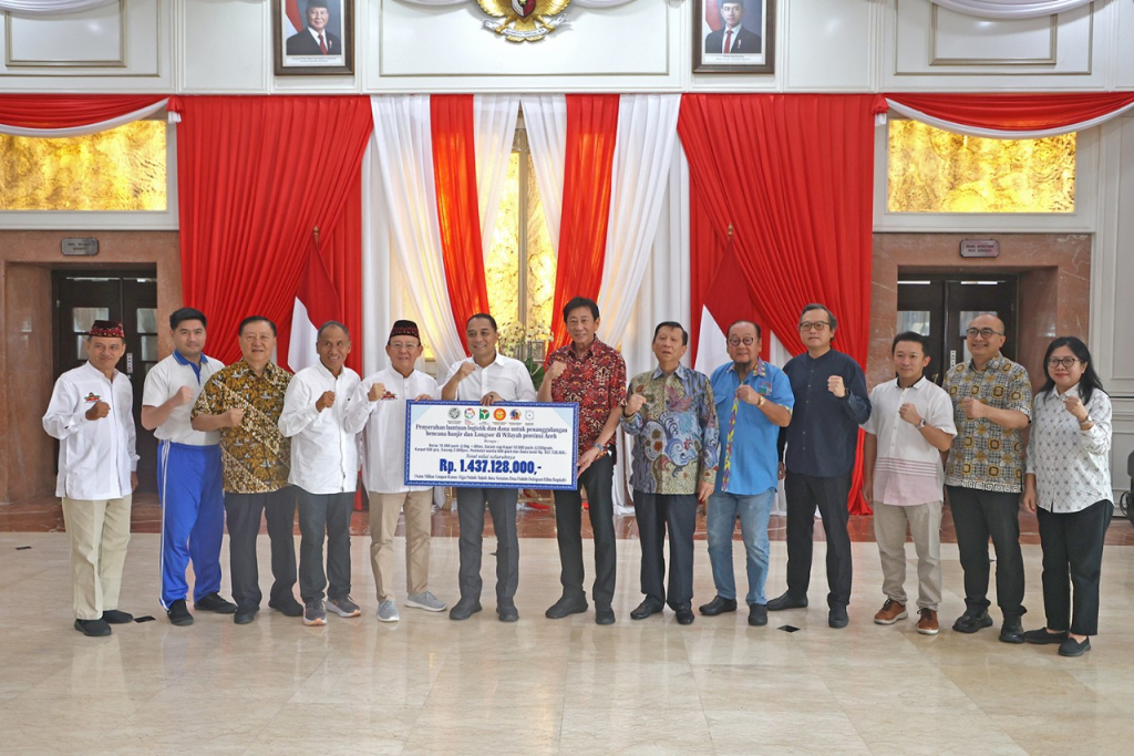 Pemkot Surabaya Himpun Bantuan untuk Korban Banjir dan Longsor di Sumatra. (Kominfo Surabaya)