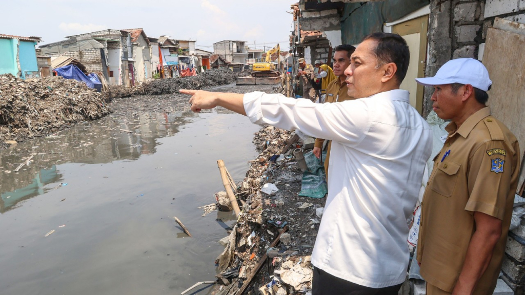 Pemkot Surabaya Tancap Gas Benahi Infrastruktur, Puluhan Titik Banjir Hilang Sepanjang 2025