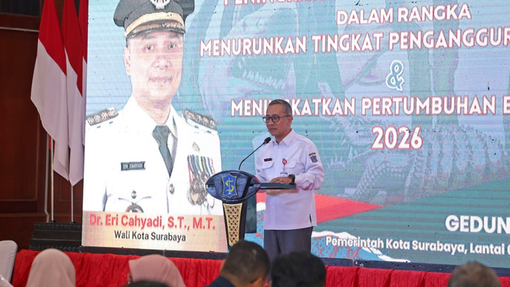 Walikota Eri Cahyadi. (Kominfo Surabaya)