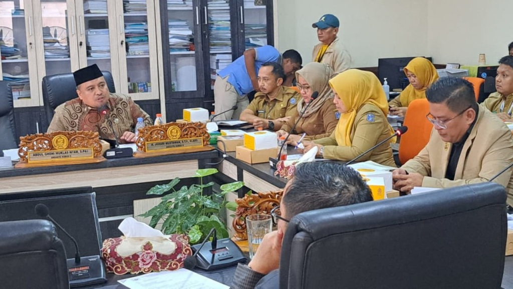 Johari Mustawan Dorong pemkot Cabut Izin Usaha Hibiran yang Diduga Jual Miras ke Anak Fibawah Umur