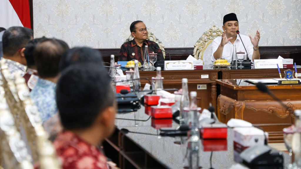 Pemkot Surabaya dan Pemkot Jambi Teken Kerjasama Manajemen ASN dan Potensi Daerah