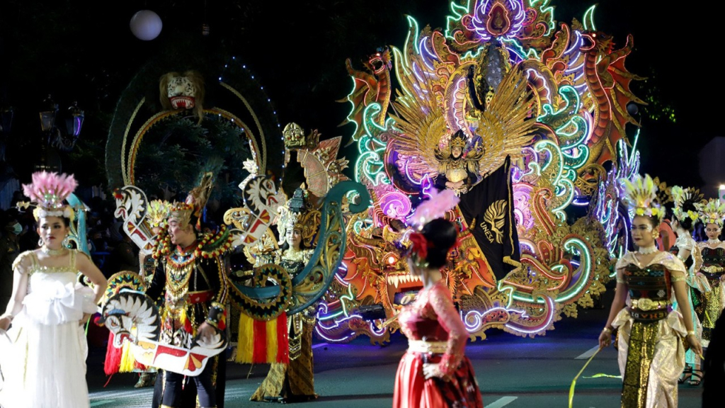 Dokumen parade hari jadi Kota Surabaya tahun lalu. (Kominfo Surabaya)