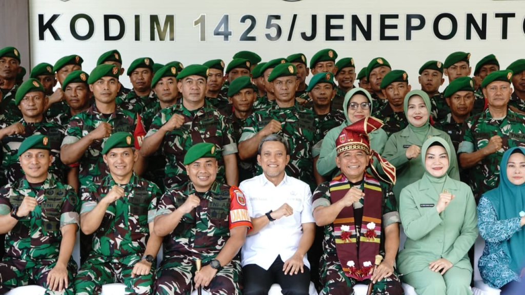 Bupati Jeneponto Dampingi Pangdam XIV/Hasanuddin resmikan SPPG TNI AD Kodim 1425 Jeneponto