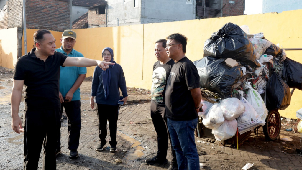 Pemkot Surabaya Atur Jadwal Angkut Sampah, Terapkan Disiplin Baru di TPS