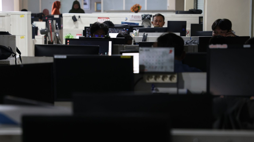 Pemkot Surabaya Resmi Terapkan WFH