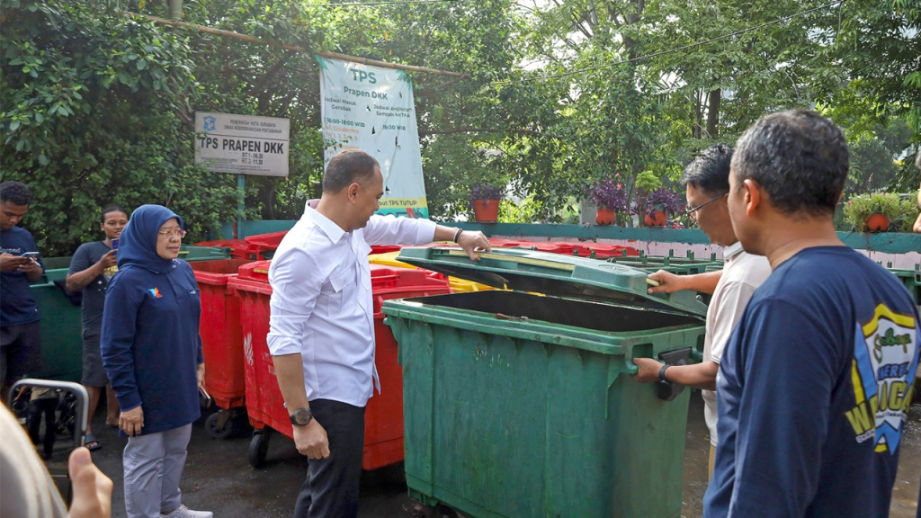 DLH Surabaya Ajak Warga Raup Cuan Lewat Pilah Sampah dari Rumah