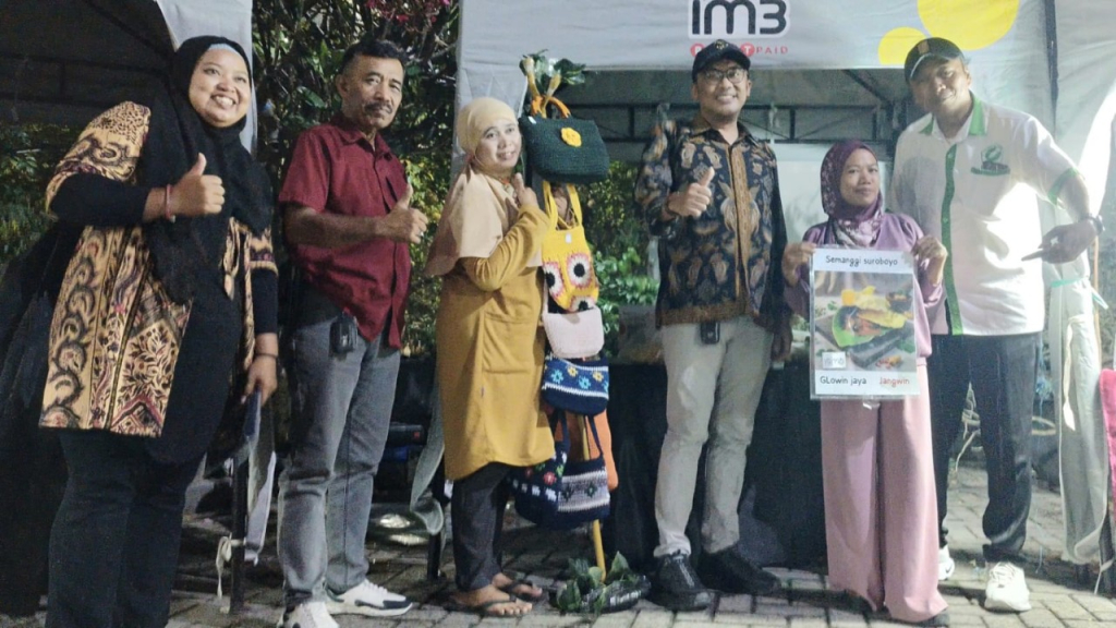 Ketua Komisi B DPRD Surabaya Hadiri Peringatan Kebebasan Pers Sedunia dan Bazar UMKM AWS