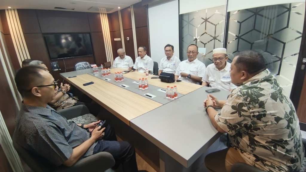 Kejati Jatim gandeng SMSI sosialisasi pebgidian aplikasi Potensi Desa. (Tim)