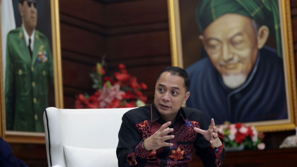 Penkot Surabaya Tertibkan Lahan Parkir dan Perketat Perizinan