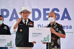 Gubernur Ridwan Kamil Luncurkan Tapal Desa