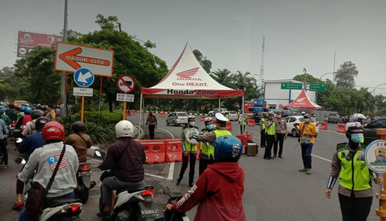 Hari Ke 2 PPKM Kota Surabaya