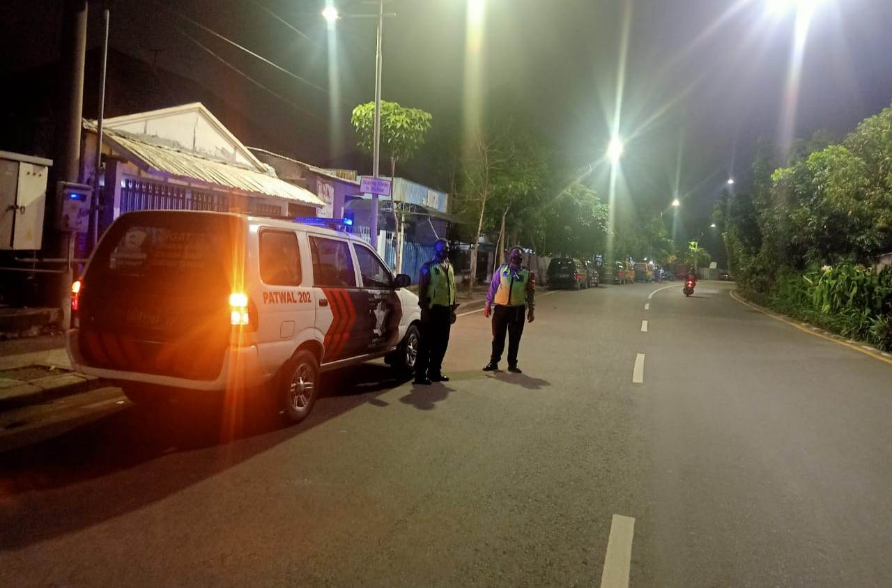 Beri Jaminan Rasa Aman, Polsek Semampir Gelar Patroli Mobil