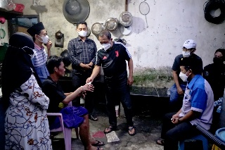 Cak Ji Pastikan Pemkot Surabaya Dampingi Pengobatan Dimas