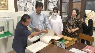 SDN Alun-Alun Contong Bukti Sejarah Bung Karno Arek Suroboyo