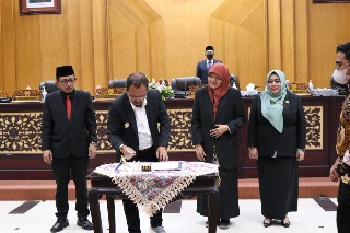 Wakil Walikota Armuji Apresiasi Masukan DPRD Kota Surabaya