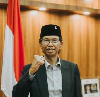 Ketua DPRD Kota Surabaya, Adi Sutarwijono. (Tim)