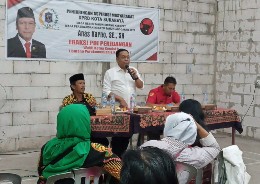 Anas Karno, Wakil Ketua Komisi B DPRD Kota Surabaya saat reses di Keputih Pompa (Tim-mala)