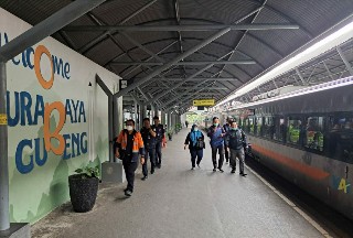 KA Blambangan Ekspres Relasi Semarang Tawang- Surabaya-Ketapang