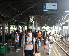 245 Calon Pelanggan Tak Penuhi Syarat Naik Kereta Api