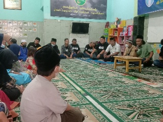 Maulana Ketua Pokja Judes Saat memberikan sambutan dalam baksos Ramadan 1443 H. (Bachan)