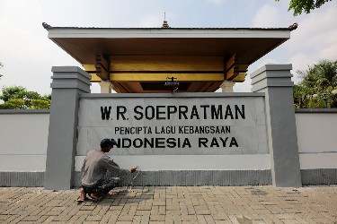 Pemkot Surabaya Percantik TMPvdan Makam Pahlawan