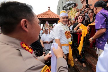 Pemkot Surabaya Berikan 1.339 Beasiswa Penghafal Kitab Suci