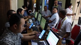 Masyarakat Surabaya Semakin Sadar Tertib Adminduk